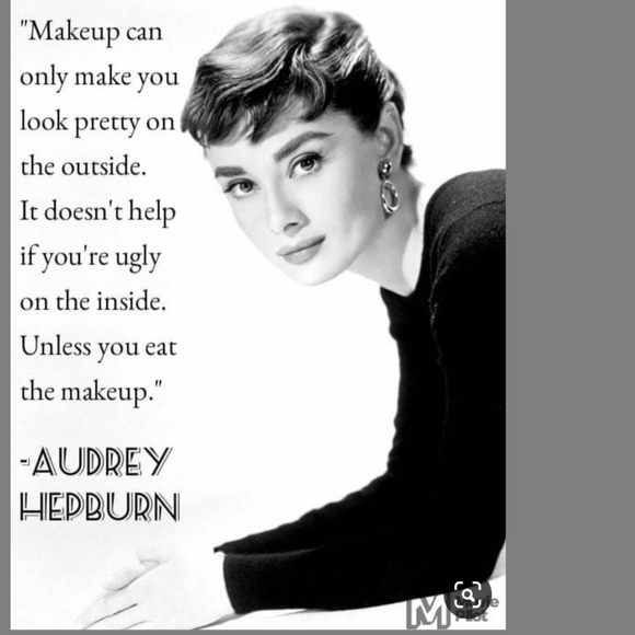 Meet your Posher, Robin - Picture 4 of 5